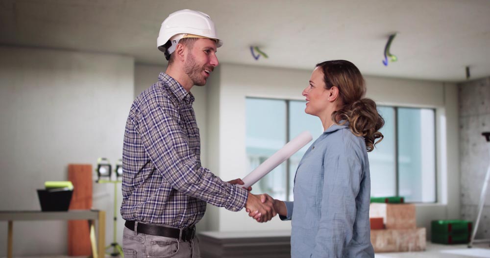client and contractor handshake